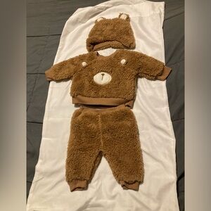 Brown 3 piece never worn